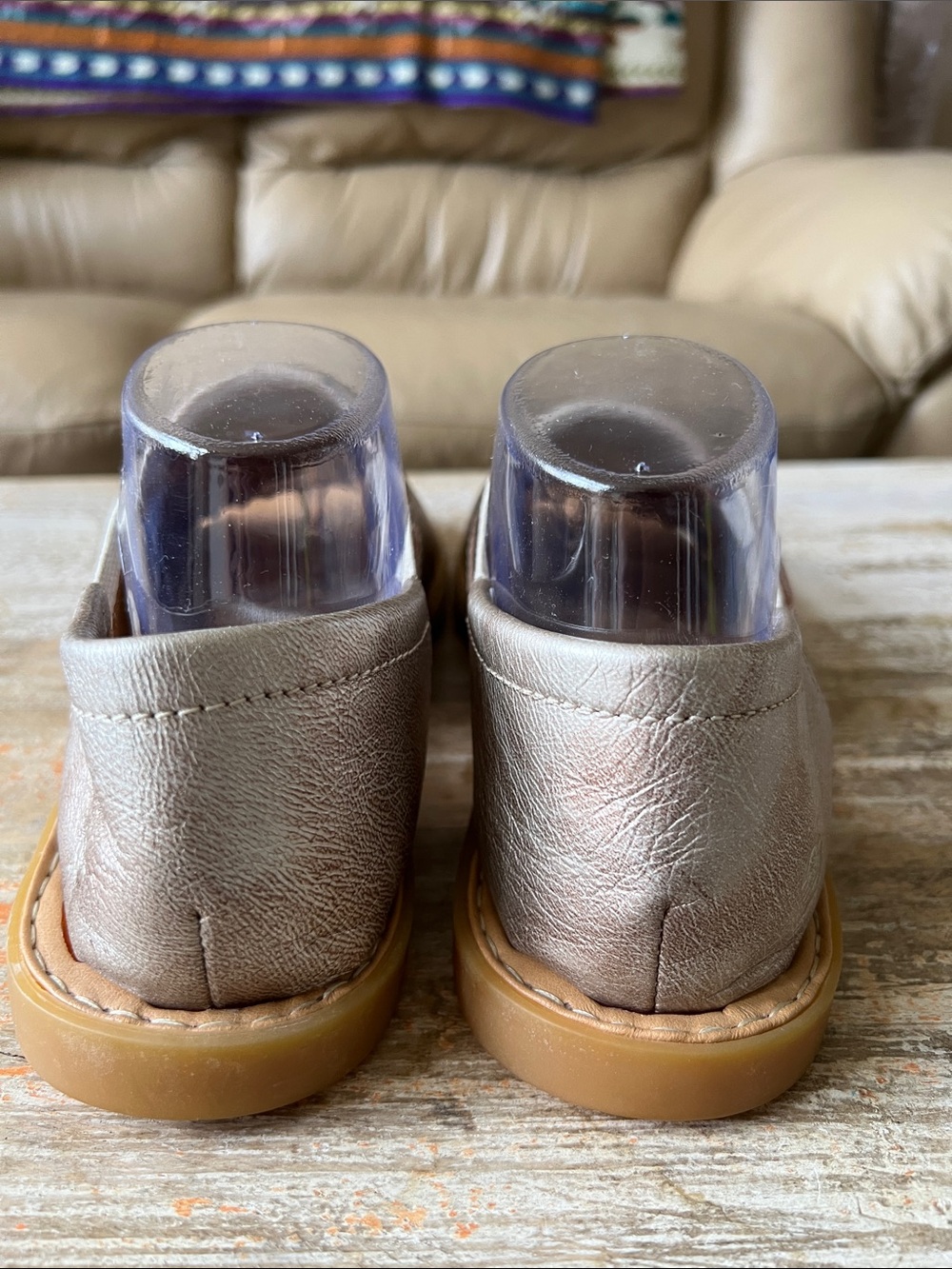 Børn Cove Modern Slide Sandal Gold Panna Cotta Size 10 - Picture 6 of 14